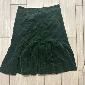Fei by Anthropologie Green Corduroy Skirt size 4